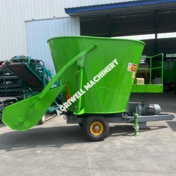 Professional Feed Mixer High-Tech Grass Crushing Equipment Low Loss Feed Machine Cow Sheep